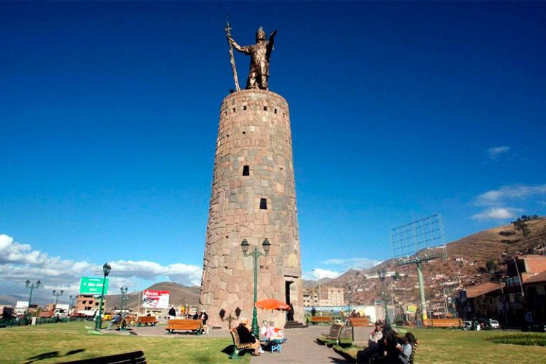 Monument of Pachacutec in Cusco – Honoring the Great Inca Leader