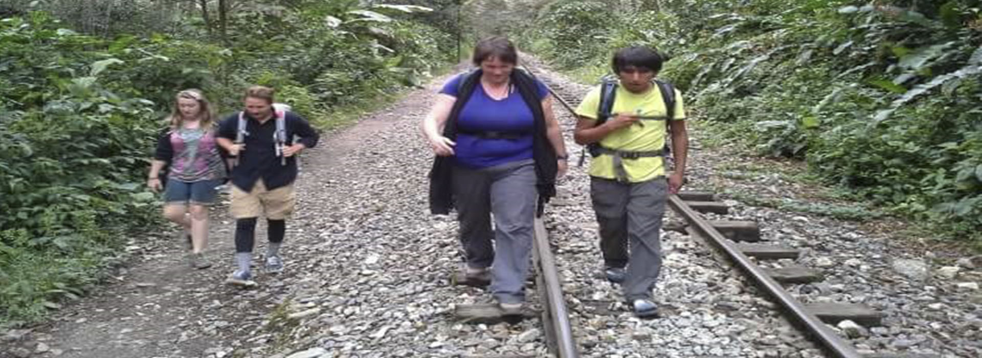 Tours Machupicchu by Bus (2 Days)